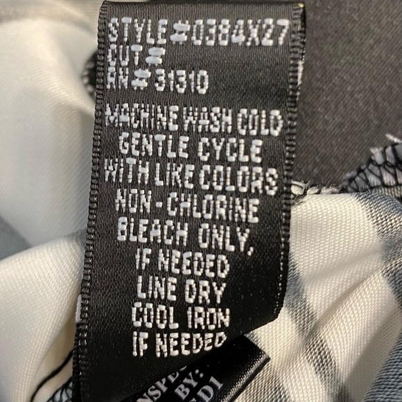 AGB black and white dress - Picture 7 of 8